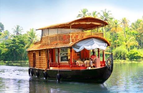 Houseboat, Kumarakom Jetty